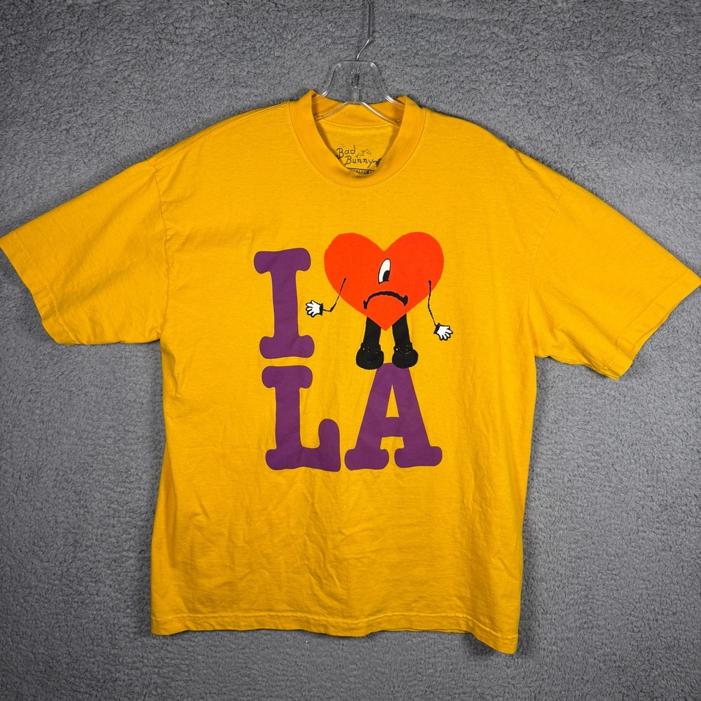 Bad Bunny Worlds Hottest Tour I Heart LA Yellow Graphic T-Shirt Mens Large L